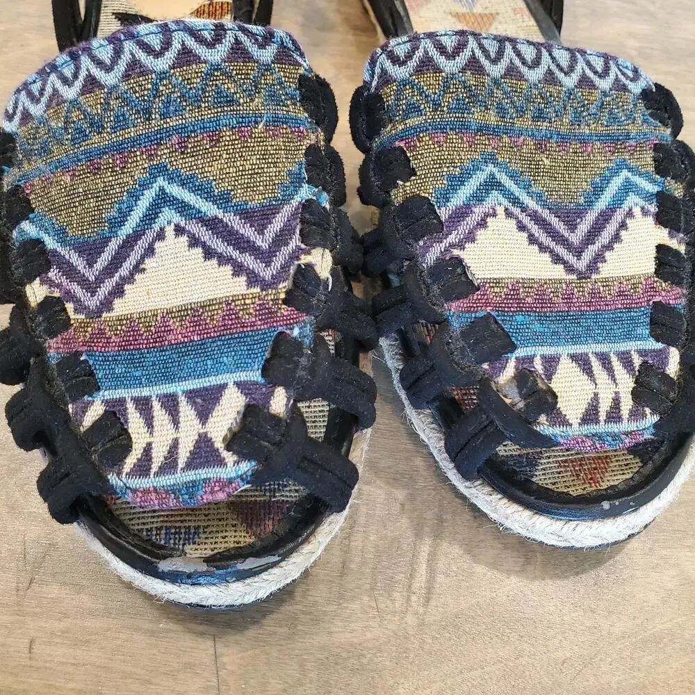 MUK LUKS Espadrille Sandal Shoes Sz 9 Southwestern SlipOn Open Toe Aztec Leather